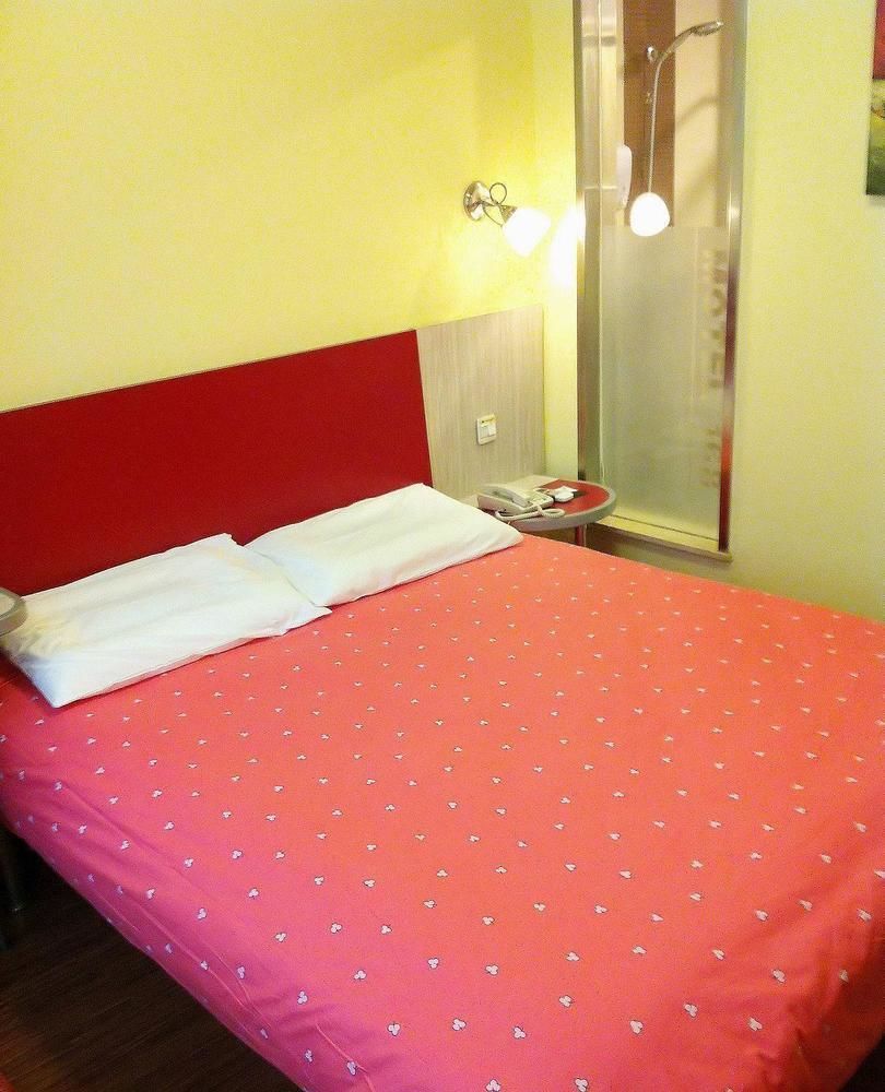 Home Inn Hotel Guiyang Fushui Middle Road Exteriör bild