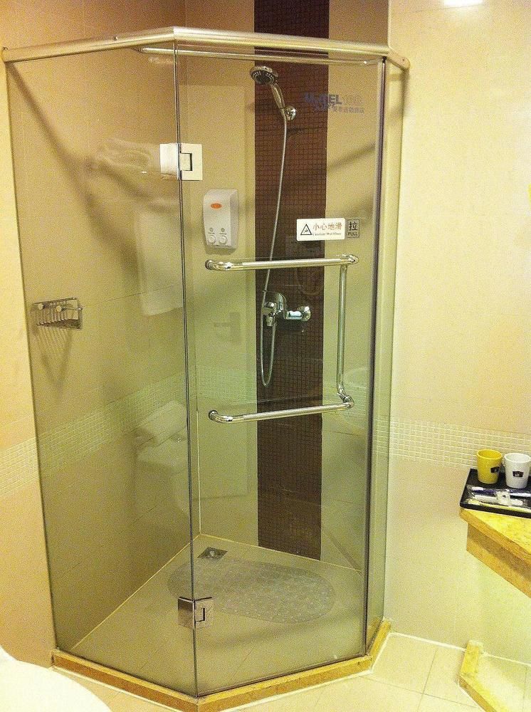 Home Inn Hotel Guiyang Fushui Middle Road Exteriör bild
